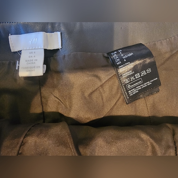 Faux Leather green Mini skirt Dynamite - size small (US 4) - Picture 6 of 6